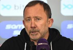 Antalyaspor'da Sergen Yalçın: 'Böyle şans golleri olabiliyor!'