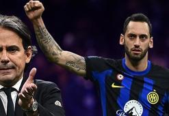 Hakan Çalhanoğlu'ndan transfer sorusuna yanıt