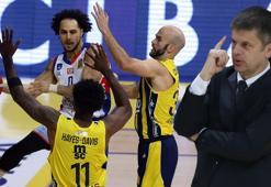 Fenerbahçe Beko - Anadolu Efes maç sonucu: 80-90 | Efes'ten Fenerbahçe'ye karşı 4 günde 2. galibiyet!