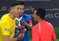Kırmızı kart gören Ronaldo'dan hakeme olay hareket!