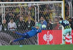 Fenerbahçe, Avrupa macerasına penaltılarla veda etti