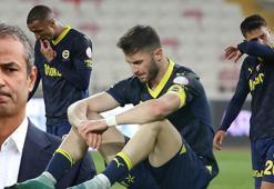 Fenerbahçe'de yıkım! 4 kupa hayal edilirken...