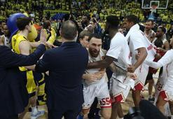 Fenerbahçe Beko - Monaco maçı sonrası olay!