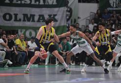 Bursaspor İnfo Yatırım - Fenerbahçe Beko maç sonucu: 112-116 | İki uzatmalı maç Fenerbahçe'nin!