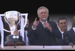 Carlo Ancelotti mikrofonu aldı ''Dünyanın en güzel şarkısı'' dedi ve söyledi!