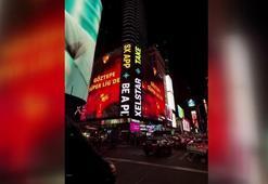 Göztepe şampiyonluğu New York Times Meydanı'nda kutlandı!