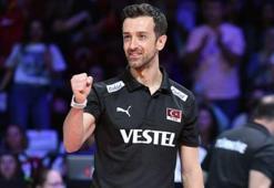 A Milli Kadın Voleybol Takımı Başantrenörü Daniele Santarelli'nin saati sosyal medyanın gündeminde!