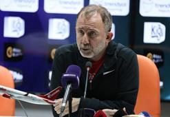 Antalyaspor teknik direktörü Sergen Yalçın'dan başarı vurgusu: 50 puan ve ilk 10