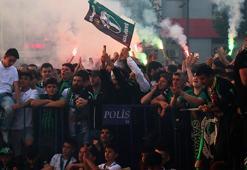 On binler statta, binler meydanda Sakaryaspor’a destek!
