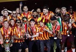 Galatasaray'da gözler ayrılacak oyunculara çevrildi! Talipleri artıyor...