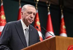 Cumhurbaşkanı Erdoğan'dan A Milli Futbol Takımı'na tebrik