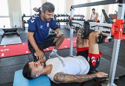 Samsunspor'da futbolculara kuvvet ve anatomik test uygulandı