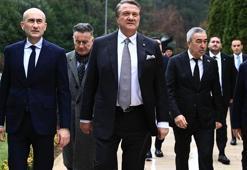Beşiktaş'ta büyük operasyon! Alman stoper İstanbul'a geldi, dünyaca ünlü forvet an meselesi! 3 ayrılık ve yeni transferler...