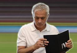 Milan'dan Jose Mourinho'yu kahreden haber! Fenerbahçe'ye transferde beklenmeyen gelişme