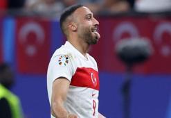 Fenerbahçe, Cenk Tosun'u resmen açıkladı! 2 yıllık imza