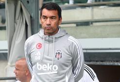 Giovanni van Bronckhorst'tan Mustafa Hekimoğlu açıklaması: Çok mutluyum