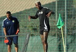 Anderson Talisca'dan serbest vuruş dersleri