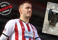 ÖZEL | Sivasspor’da kamptan ayrılan Rey Manaj'ın durumu belli oldu!