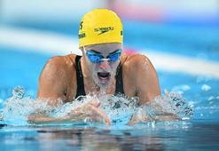 Kaylee McKeown, olimpiyat rekoruyla altın madalyayı kaptı!