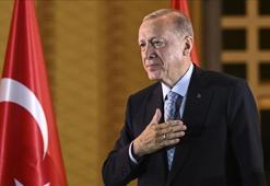 Cumhurbaşkanı Erdoğan, Süper Kupa Şampiyonu Beşiktaş'ı tebrik etti