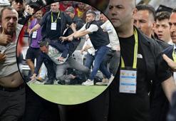 İŞTE O ANLAR! Fenerbahçe Başkanı Ali Koç'a İzmir'de saldırı! İtildi, yere düştü, yüzüne yabancı madde atıldı