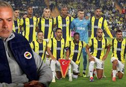 Fenerbahçe'de Jose Mourinho'dan büyük rotasyon! Yıldız isim bu sezon ilk kez yedek