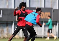 Sivasspor'da Adana Demirspor mesaisi sürüyor