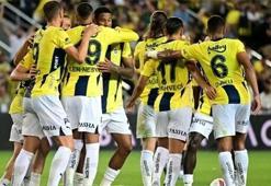 Fenerbahçe'nin yıldızına ezeli rakipten transfer kancası! Şimdilik pusuda bekliyor
