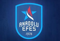 Anadolu Efes sportif direktörlüğe İsmail Şenol'un getirildiğini açıkladı