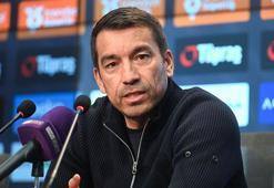 Giovanni van Bronckhorst'tan şampiyonluk sözleri: Asla bırakmayacağız
