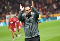 Rams Park'ta Arda Turan coşkusu! Coşkuyla karşılandı