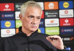 Jose Mourinho: Oyuncularımı otobüsün altına atamam