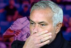 Fenerbahçe'de ayrılacak ilk yıldız belli oldu: Mourinho'nun gözdesi yolcu! Transferde sıcak gelişme