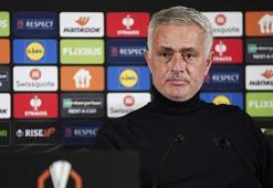 Jose Mourinho: Turu geçersek elimizde farklı bir takım olacak