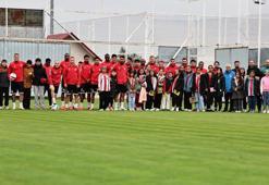 Sivasspor antrenmanına ziyaret
