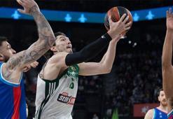 Anadolu Efes eşitlik için sahada!