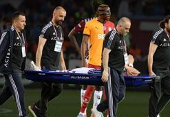 Trabzonspor - Galatasaray maçında sakatlık şoku! Oyuna devam edemedi