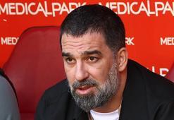 Arda Turan: Eyüpspor'da olmaktan mutluyum