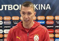 Galatasaray'da Muslera: Üst üste şampiyon olmayı hedefliyoruz