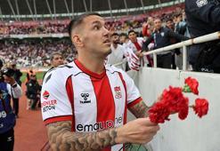 Süper Lig'in yıldızı kadro dışı kaldı! Teknik direktör eleştirmişti...