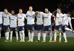 Ve Fenerbahçe'de ilk ayrılık kesinleşti! Yıldız futbolcu veda ediyor...