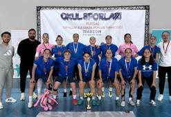 Asiye Ağaoğlu Anadolu Lisesi Kız Futsal Takımı, dünya kupası yolcusu