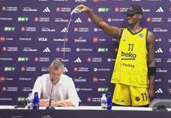 Nigel Hayes-Davis'ten Sarunas Jasikevicius'a şampiyonluk şakası
