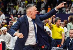Jasikevicius'tan tarihi başarı! Bir ilki gerçekleştirdi