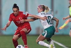 A Milli Kadın Futbol Takımı üstünlüğünü koruyamadı! İrlanda'ya mağlup oldu