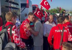 Avrupa Bilek Güreşi Şampiyonası'nda madalya alan sporcular Bursa'ya döndü