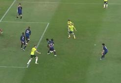 Aziz Behich Avustralya'yı ipten aldı! Son dakika nefis gol