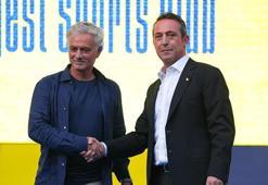 Fenerbahçe'de forvete sürpriz aday! Mourinho özellikle istedi