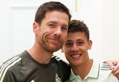 Real Madrid'de Xabi Alonso ve Arda Güler buluştu