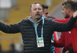 Kayserispor teknik direktör rekoruna koşuyor